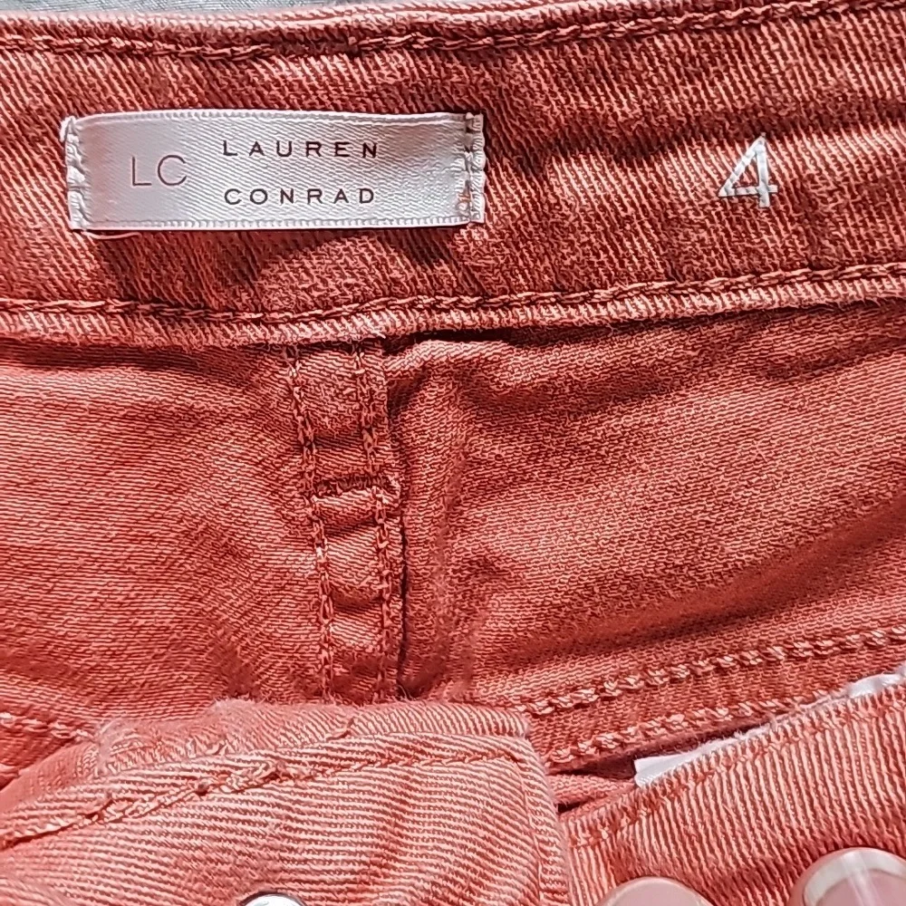 LC Lauren Conrad jean shorts peachy pink in color - Picture 3 of 4